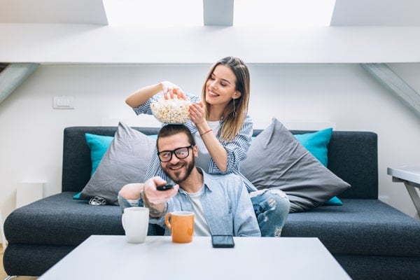 Instant Messenger for Live Streaming, Implemented in a Smart TV App