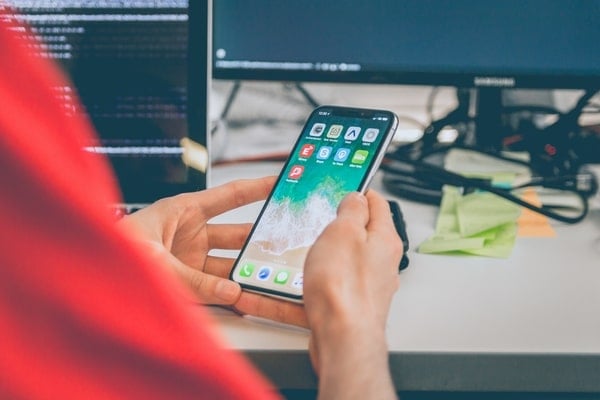 iOS Social Networking App
